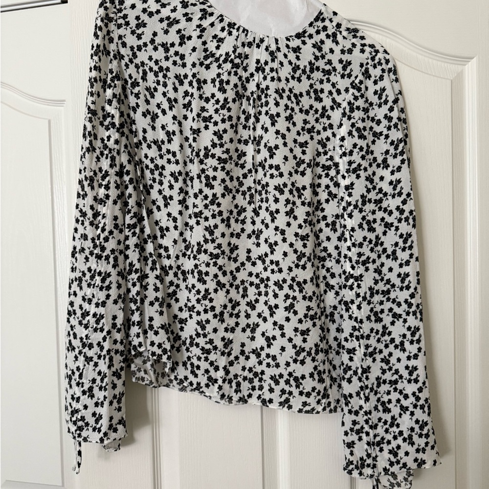 Floral Black and White Women's Top